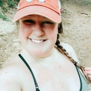 Meet your Posher, Caroline